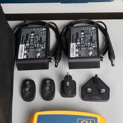 Fluke Versiv 2 DSX2-8000 2Ghz CableAnalyzer Cat8 Cat6a Cable Certifier DSX-8000